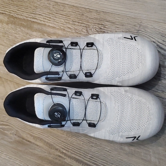 Wylwlg Cycling Cleats Size EUR 40, Size 7